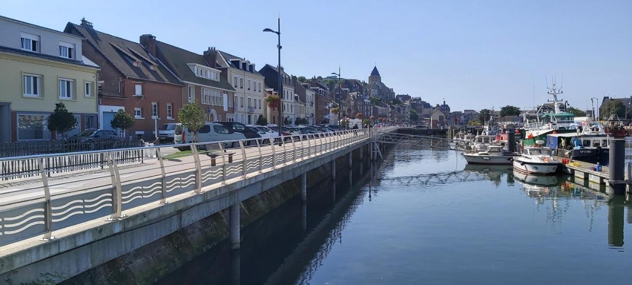 Appartement Cote Et Plage Le Tréport Kültér fotó