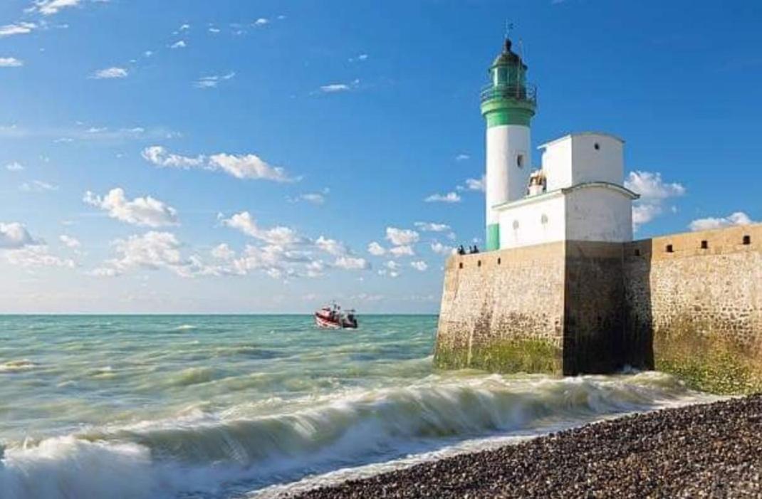 Appartement Cote Et Plage Le Tréport Kültér fotó