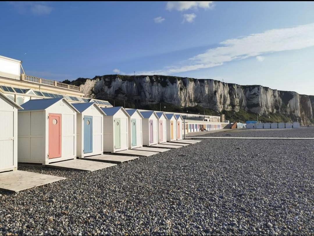 Appartement Cote Et Plage Le Tréport Kültér fotó
